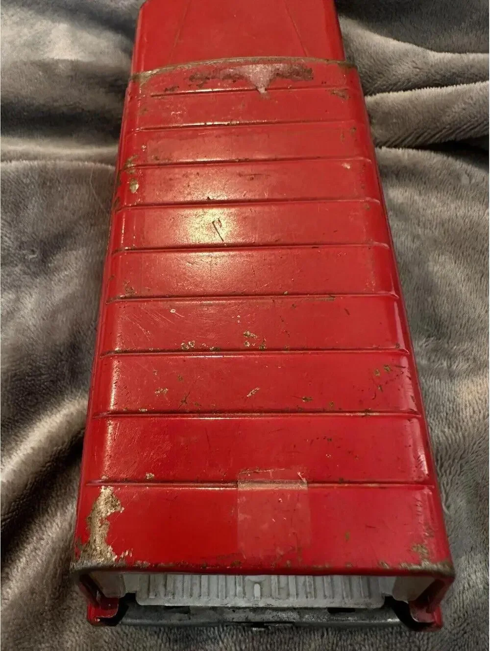 Vintage 1960's Tonka Red Jeep Wagoneer Pressed Steel Toy Truck 9